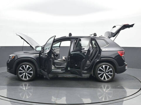 2022 Volkswagen Taos SE 4Motion