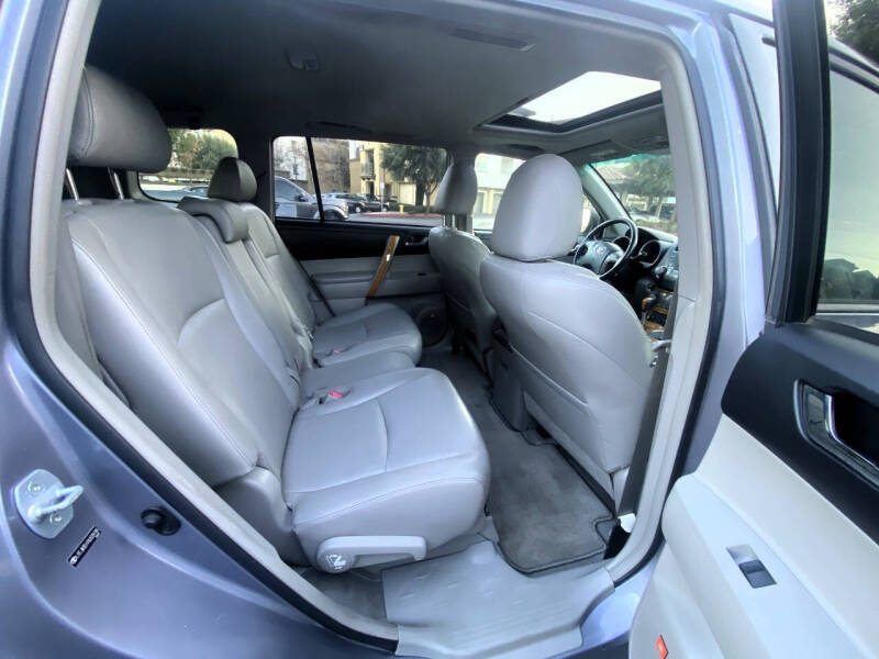 2010 Toyota Highlander Hybrid Limited