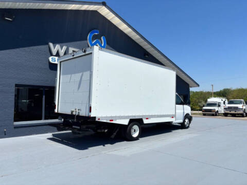 2024 Chevrolet Express Reefer Van