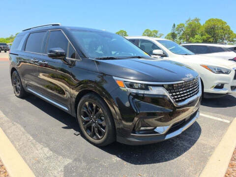 2023 Kia Carnival SX Photo
