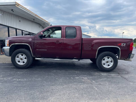 2013 Chevrolet Silverado 1500 for sale at B & W Auto in Campbellsville KY
