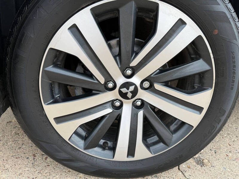 2024 Mitsubishi Outlander Sport S