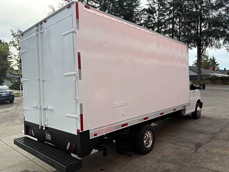 2016 Chevrolet Express 3500