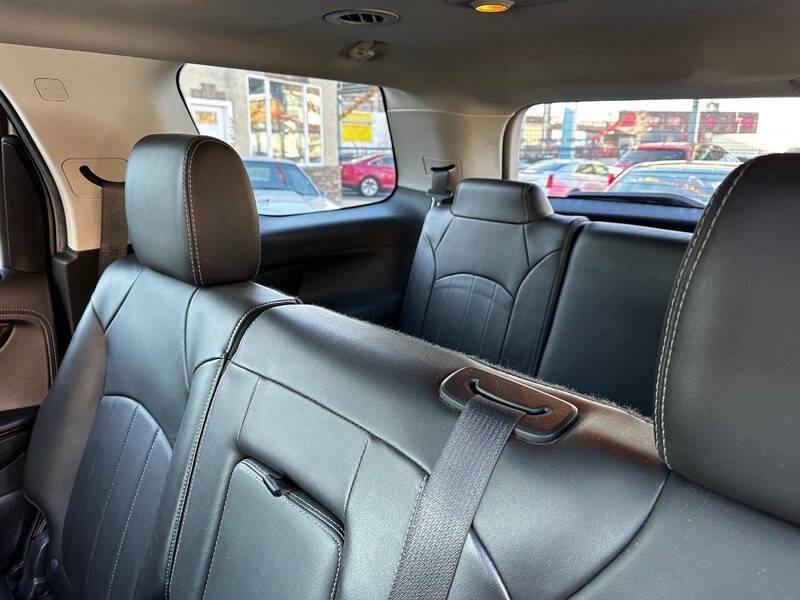 2016 GMC Acadia Denali