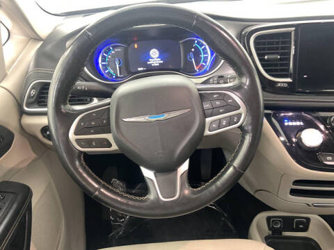 2021 Chrysler Pacifica Hybrid Touring L