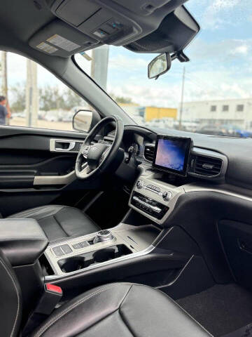 2022 Ford Explorer XLT