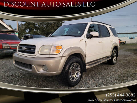 2004 Toyota Sequoia SR5