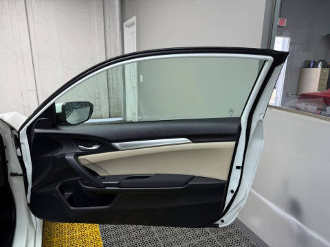 2017 Honda Civic LX-P