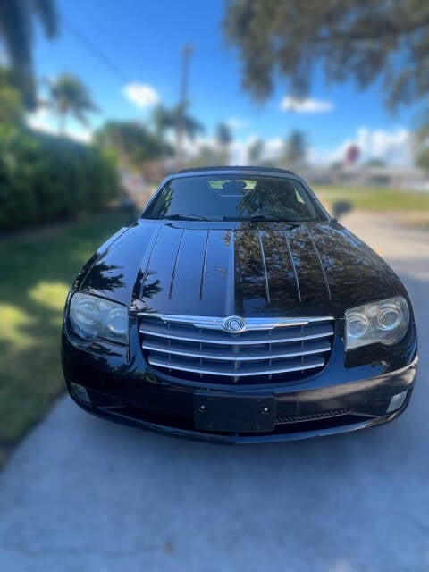 2006 Chrysler Crossfire for sale at Car Girl 101 in Oakland Park, FL