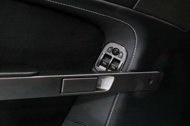 2016 Aston Martin V8 Vantage GT