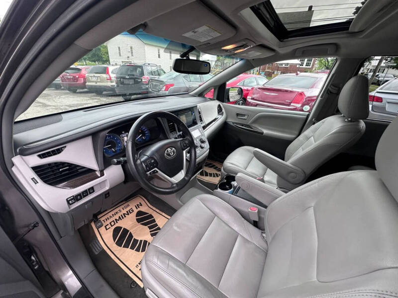 2017 Toyota Sienna