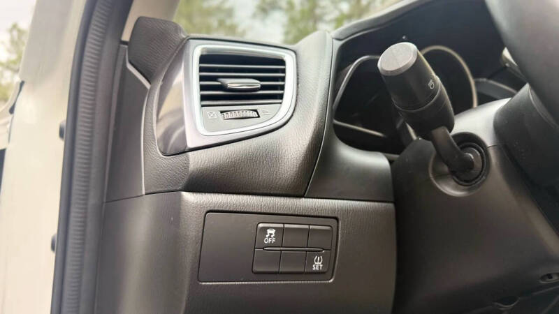 2017 Mazda MAZDA3 Grand Touring