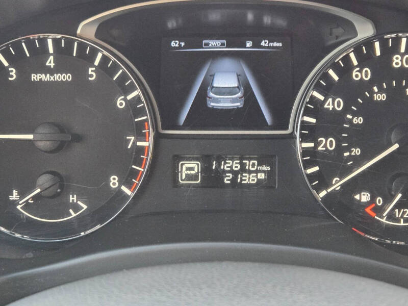 2015 Nissan Pathfinder SV