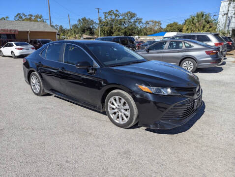 2018 Toyota Camry LE