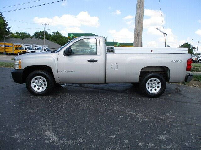 2009 Chevrolet Silverado 1500 for sale at Pinnacle Investments LLC in Lees Summit MO