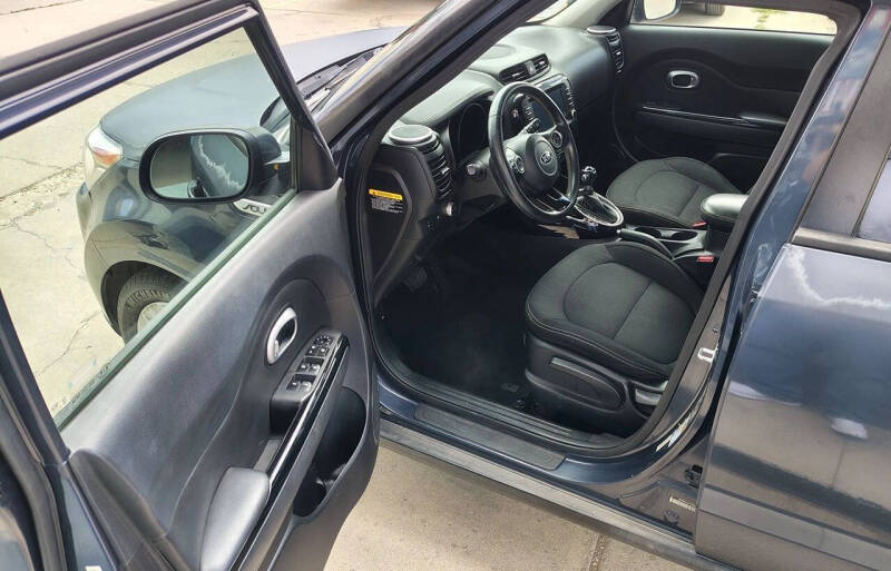2015 Kia Soul +