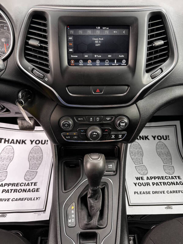 2019 Jeep Cherokee Latitude