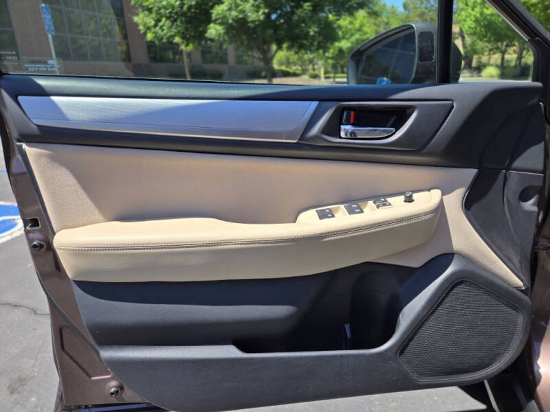 2019 Subaru Outback 2.5i Premium