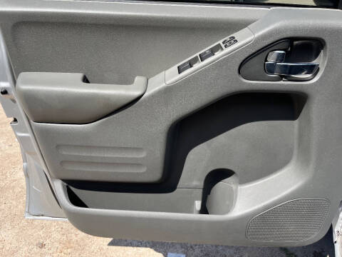 2016 Nissan Frontier SV