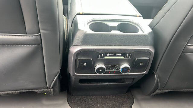 2022 Ford Expedition Platinum