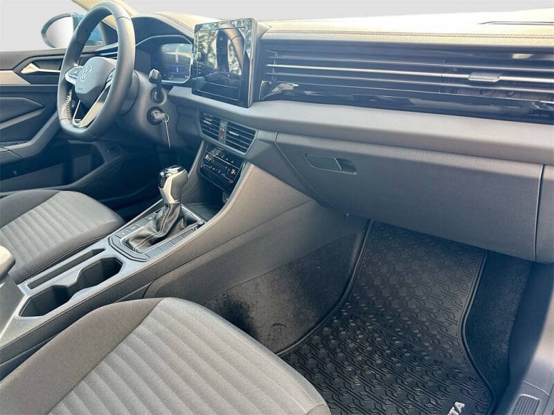 2025 Volkswagen Jetta S