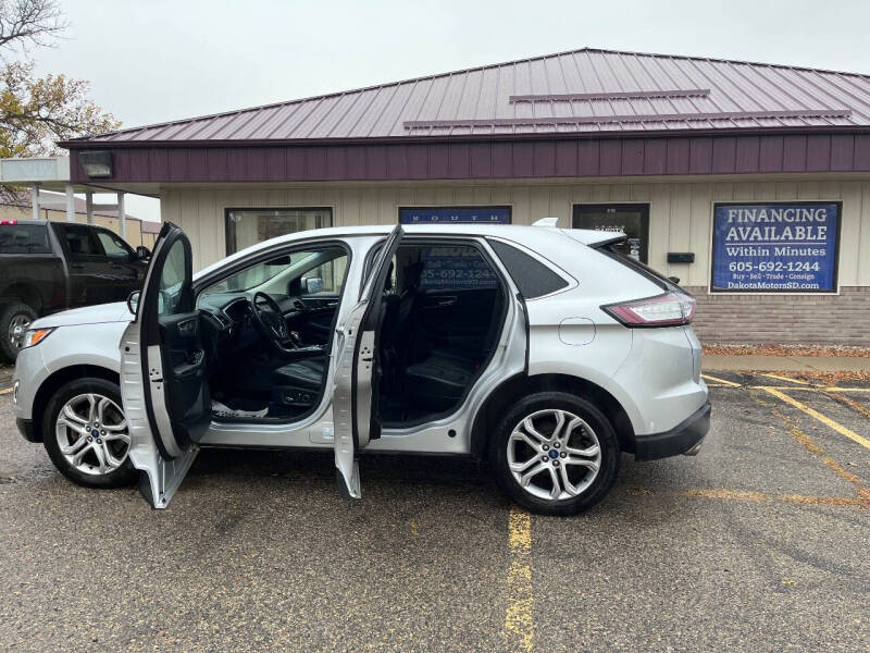 2017 Ford Edge Titanium