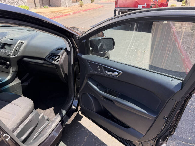 2019 Ford Edge SE