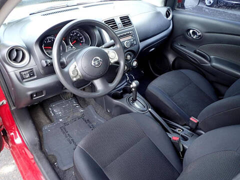 2013 Nissan Versa 1.6 S