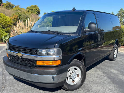 2017 Chevrolet Express 2500