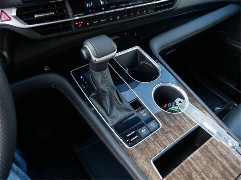 2025 Toyota Sienna Platinum 7-Passenger