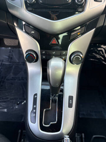 2016 Chevrolet Cruze Limited 1LT Auto