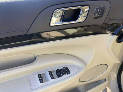 2016 Lincoln MKT EcoBoost