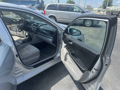 2012 Toyota Camry LE