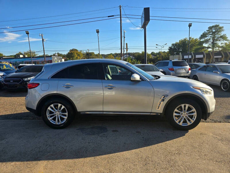 2015 Infiniti QX70