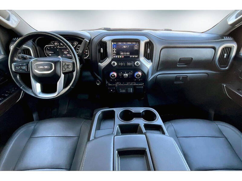 2022 GMC Sierra 2500HD SLT