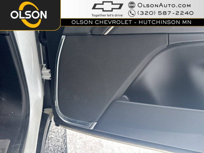 2022 Cadillac Escalade ESV Premium Luxury Platinum