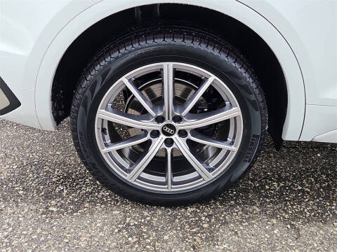 2022 Audi SQ5 Sportback 3.0T quattro Premium Plus