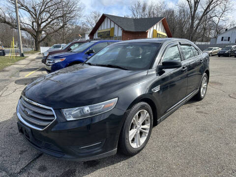 2016 Ford Taurus for sale at Bronco Auto in Kalamazoo MI