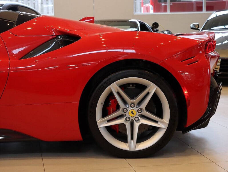 2023 Ferrari SF90 Spider