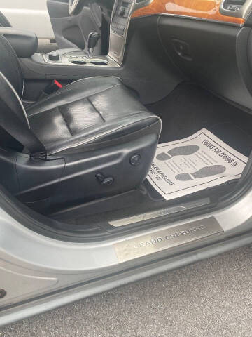 2011 Jeep Grand Cherokee Overland