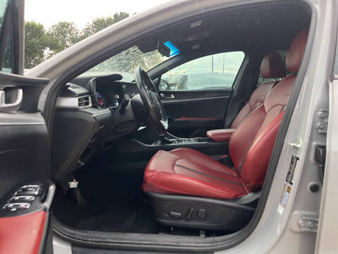 2023 Kia K5 GT-Line