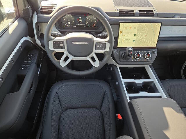 2026 Land Rover Defender 110 P300 S