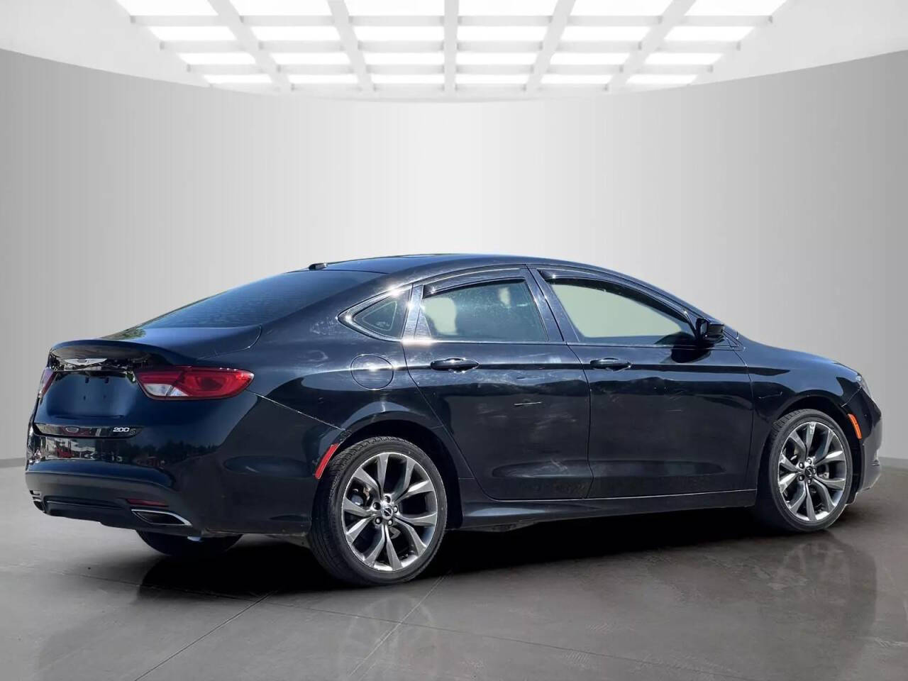 2016 Chrysler 200 for sale at Used Cars Toledo in Oregon, OH