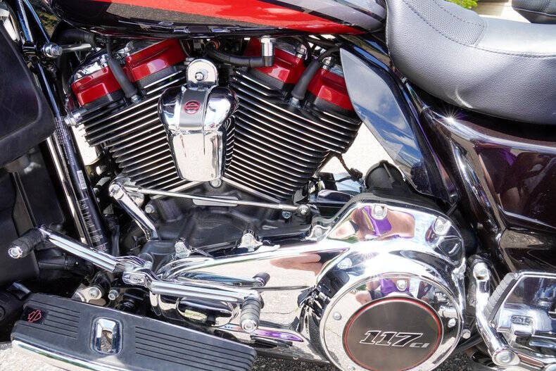 2020 Harley-Davidson CVO Tri Glide