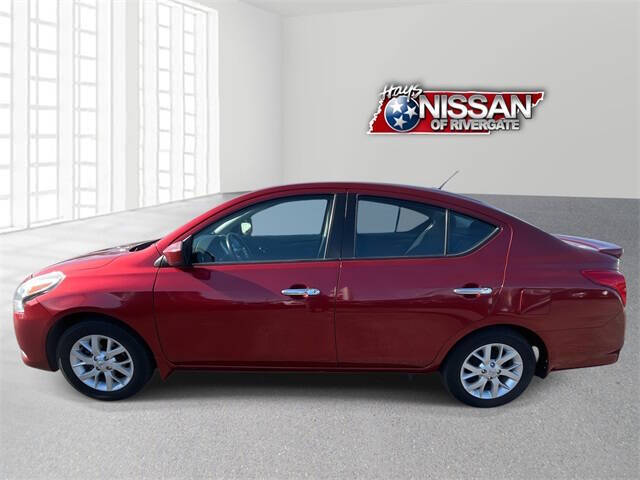 2017 Nissan Versa 1.6 SV