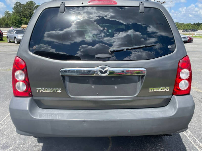 2006 Mazda Tribute i