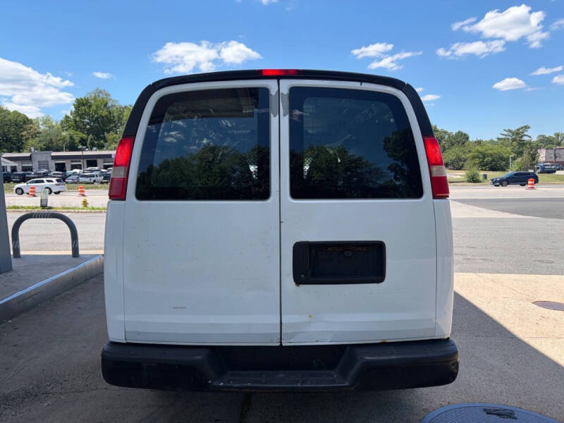 2011 Chevrolet Express 2500