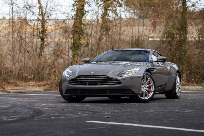 2018 Aston Martin DB11 V12