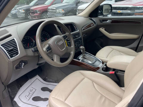 2012 Audi Q5 2.0T quattro Premium Plus