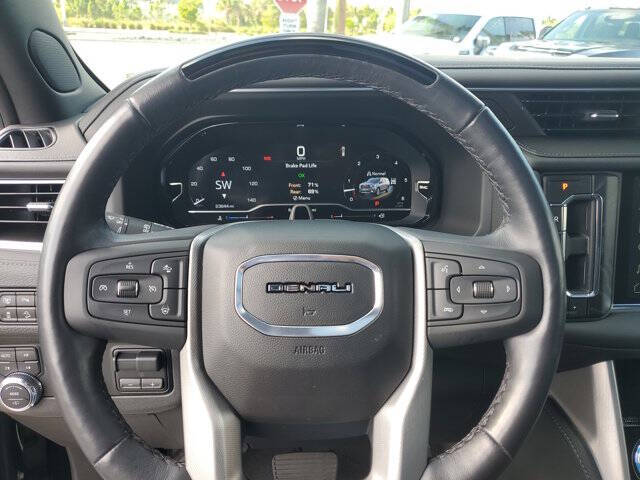 2023 GMC Yukon Denali